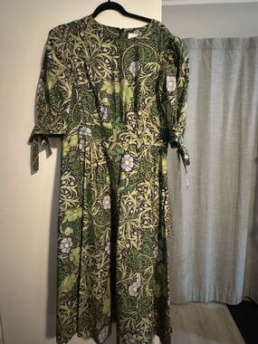 hyacinth house blue floral seaport midi dress Blue Floral Smocked Rollins Maxi Dress
